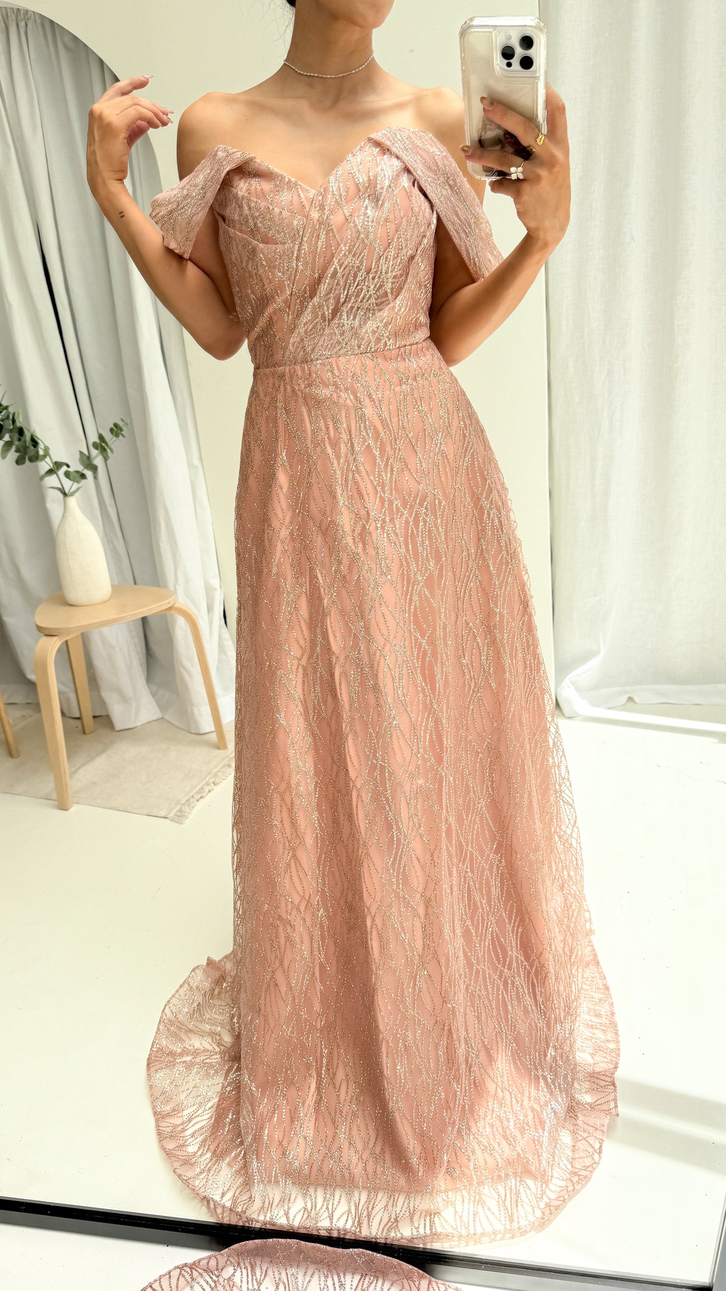 VESTIDO SOIREE