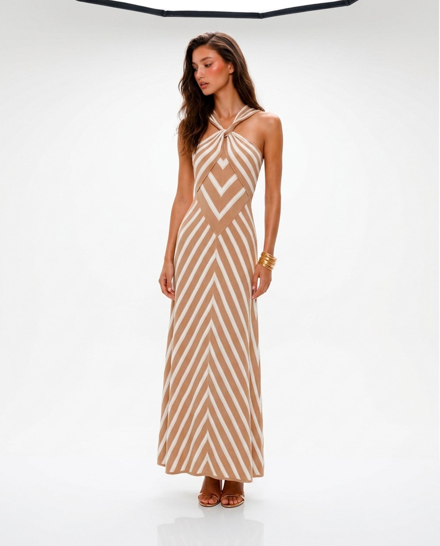 VESTIDO HALTER SIMONE